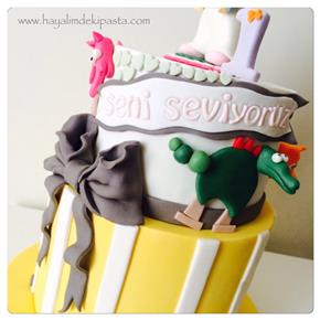 #babygirlcake #firstbirthdaycake #fondant #sugarart #deniziskender #butikpasta #toycake