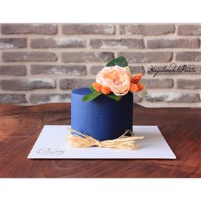 Birthday cake fondant