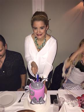 #happy30 #hayalimdekipasta #deniziskender #tiaracake #fondant #sugarart #butikpasta #sekerhamuru #ta