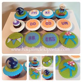 #hayalimdekipasta #deniziskender #cupcake #worldcupcake #birthdaycupcake #bbeks #fondant #sugarart