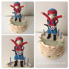 #hayalimdekipasta #deniziskender #zeybekpastası #efepastası #folkdancecake #efelerdiyarı #zeybek #he