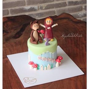 Masha and the bear cake