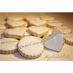 #olegcassini2015 #olegcassini #contactplus #bridecupcake #bridecookie #weddingcake #hayalimdekipasta