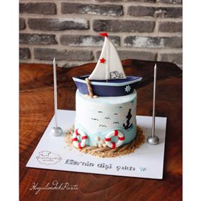 Sailing Cake