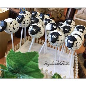 Shaun the sheep cake