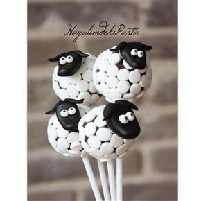 Shaun the sheep cakepops