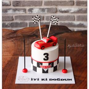 Şimşek mcqueen pasta, mcqueen cake