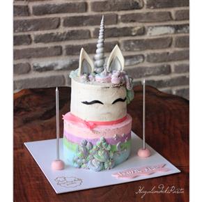 Unicorn pasta, unicorn cake, naked cake, unicorn naked cake
