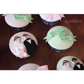 Wedding cupcake